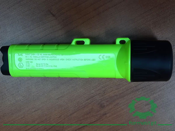 Lanterna PX1 em LED