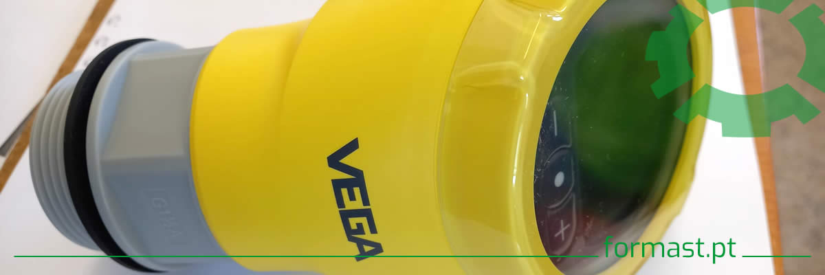 Sensor de n&iacute;vel de radar VEGAPULS 31 c/ display LCD